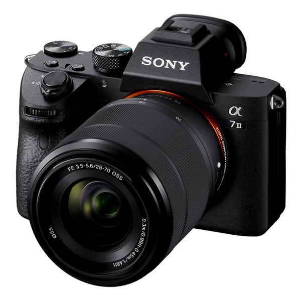 SONY A7 III 28-70MM