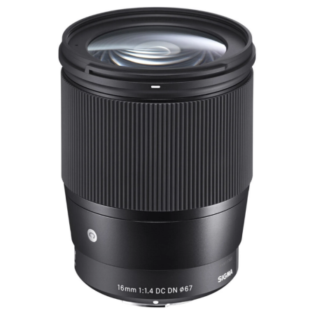 Sigma 16mm f/1.4 DC DN...