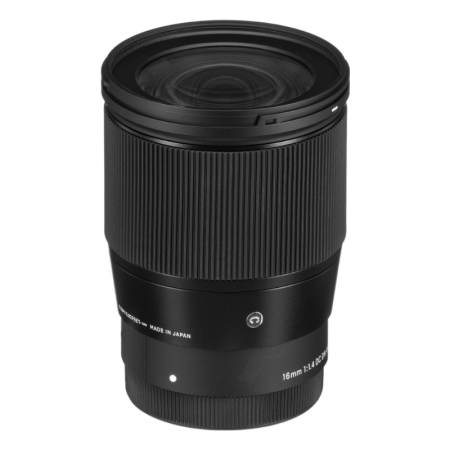 Sigma 16mm f/1.4 DC DN...